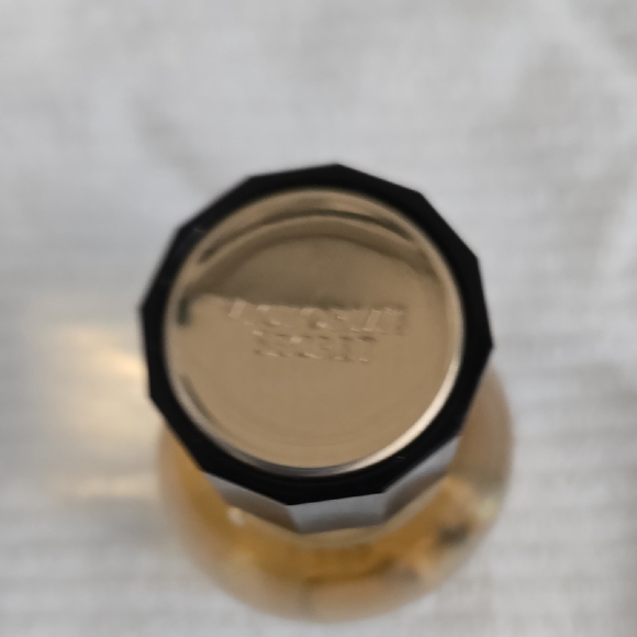 Victoria's Secret Bare Perfume 1.7 fl oz - Picture 3 of 3